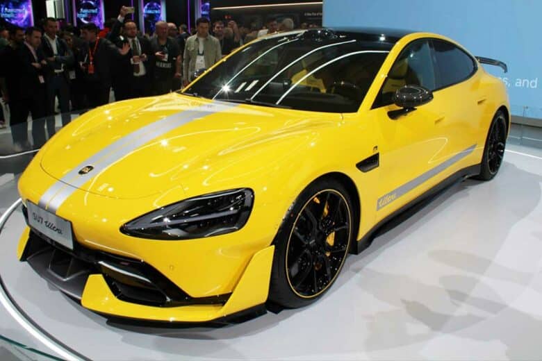 Une voiture électrique Xiaomi, le SU7 Ultra.