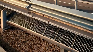 Deux entreprises s'associent pour créer et tester des glissières de sécurité dotées de panneaux photovoltaïques. Photo d'illustration non contractuelle.