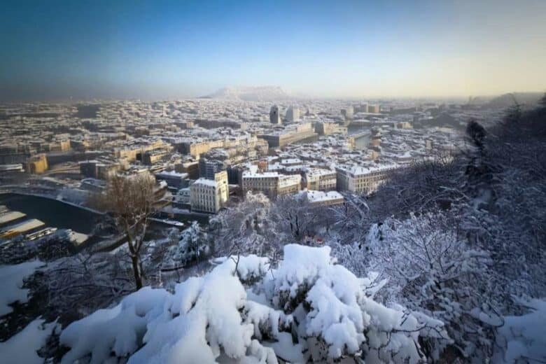 La ville de Lyon pendant une ère glaciaire.