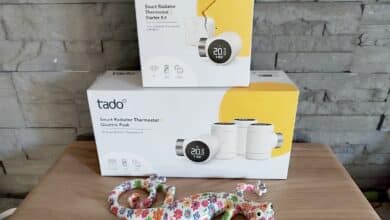 Déballage du kit de démarrage et du lot de thermostats intelligents tado° Smart Thermostat X.