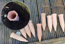 Des petits oyas en terre cuite à mettre directement en pots près de vos plantes.