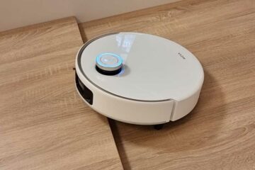 Un robot aspirateur capable de franchir des obstacles jusqu'à 6 cm.