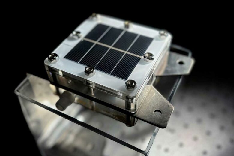 Un système photovoltaïque qui permet de déssaler l'eau de mer pour produire de l'hydrogène et de l'eau potable.