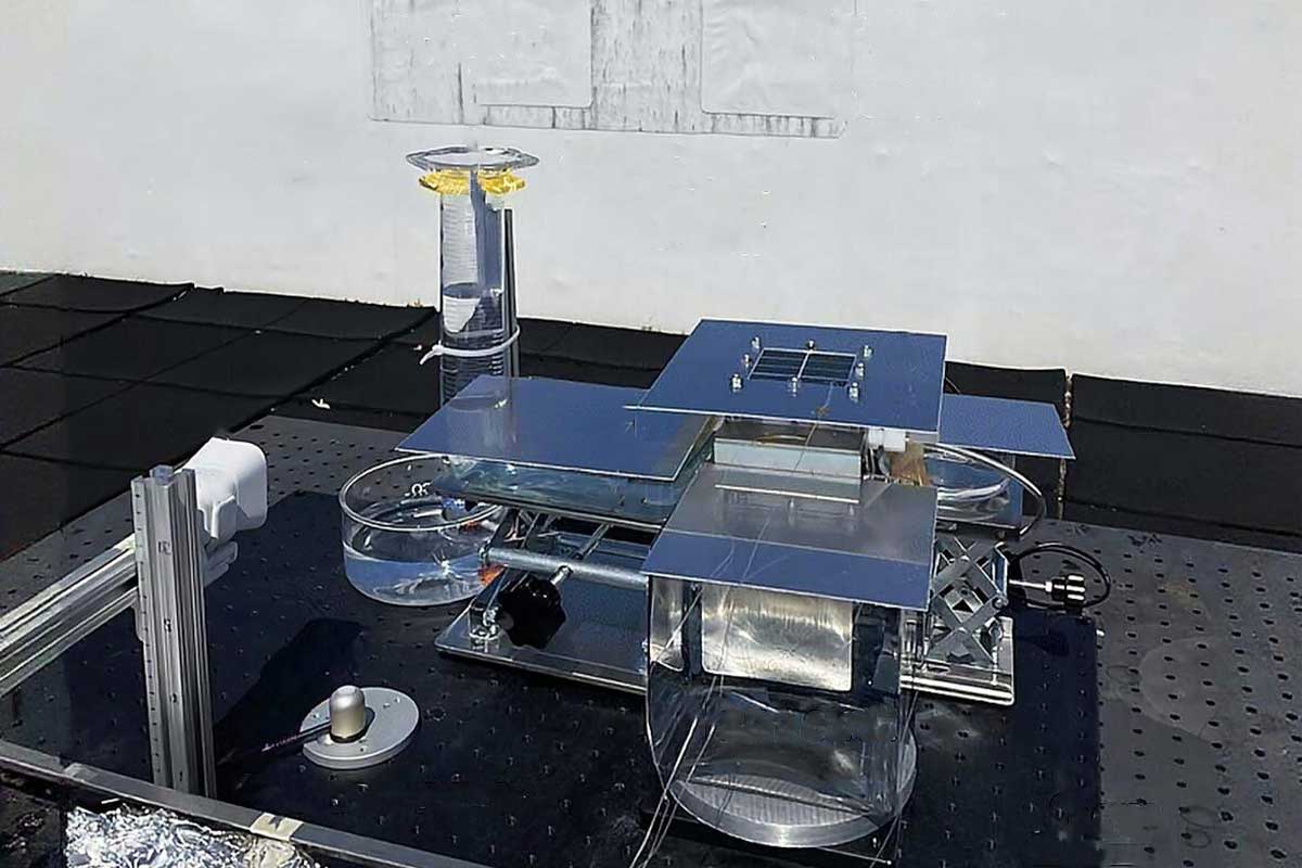 Prototype de déssalinisation pour produire de l'hydrogène et de l'eau potable.