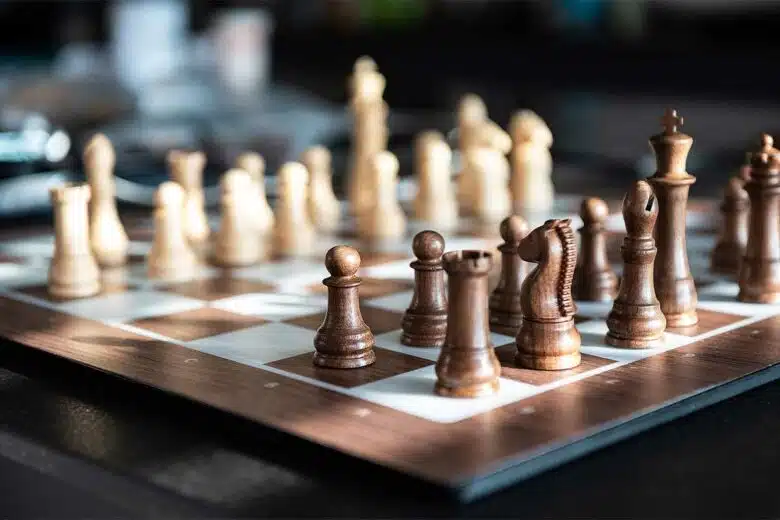 Détail d'un jeu d'échecs.