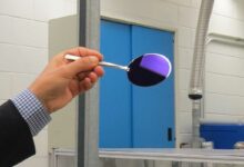 Ces films ultra-fins de Ti₄O₇ convertissent directement la lumière solaire en chaleur.