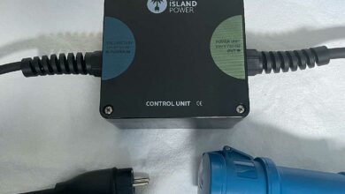 Un boitier Power Unit 3 000 d’Energy Island Power.