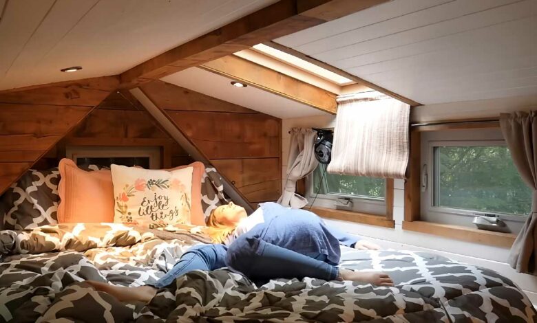 Vivre dans une Tiny House à son lot d'inconvénients, explique une influenceuse.
