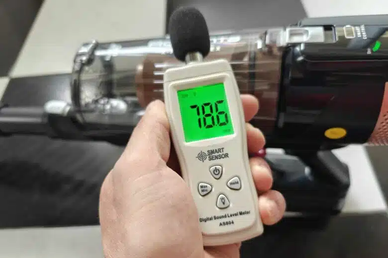 Moins de 80 dB en fonctionnement.