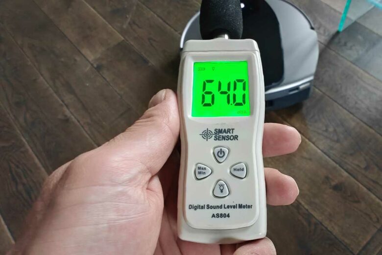 Un robot aspirateur silencieux.