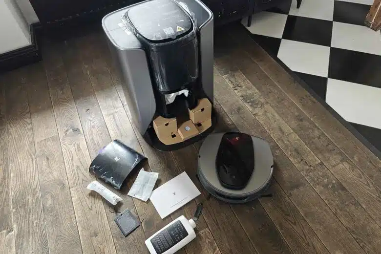 Le contenu du carton.