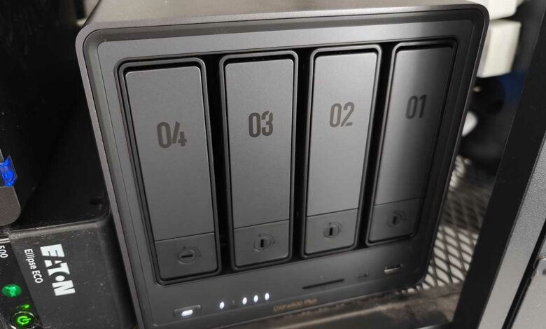 Le serveur UGREEN NAS DXP4800 Plus.