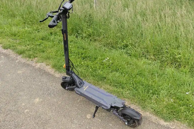 Une trottinette électrique puissante et endurante.
