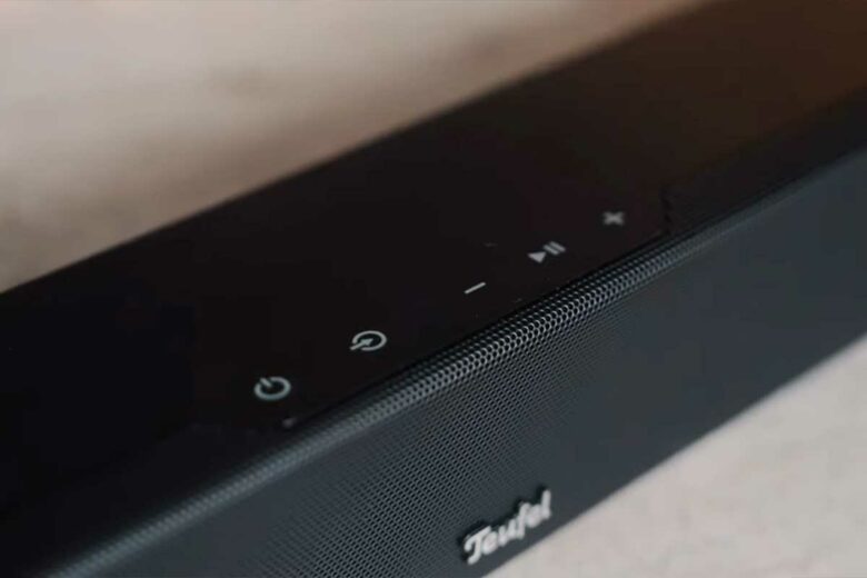 Un traitement Dolby Atmos.