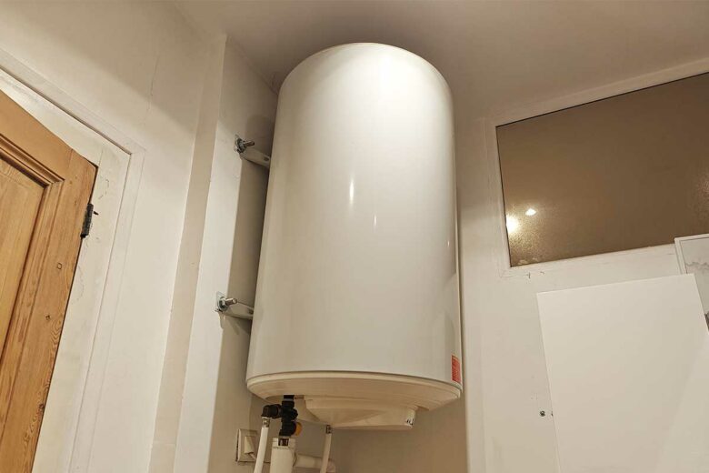 Un ballon d'eau chaude.
