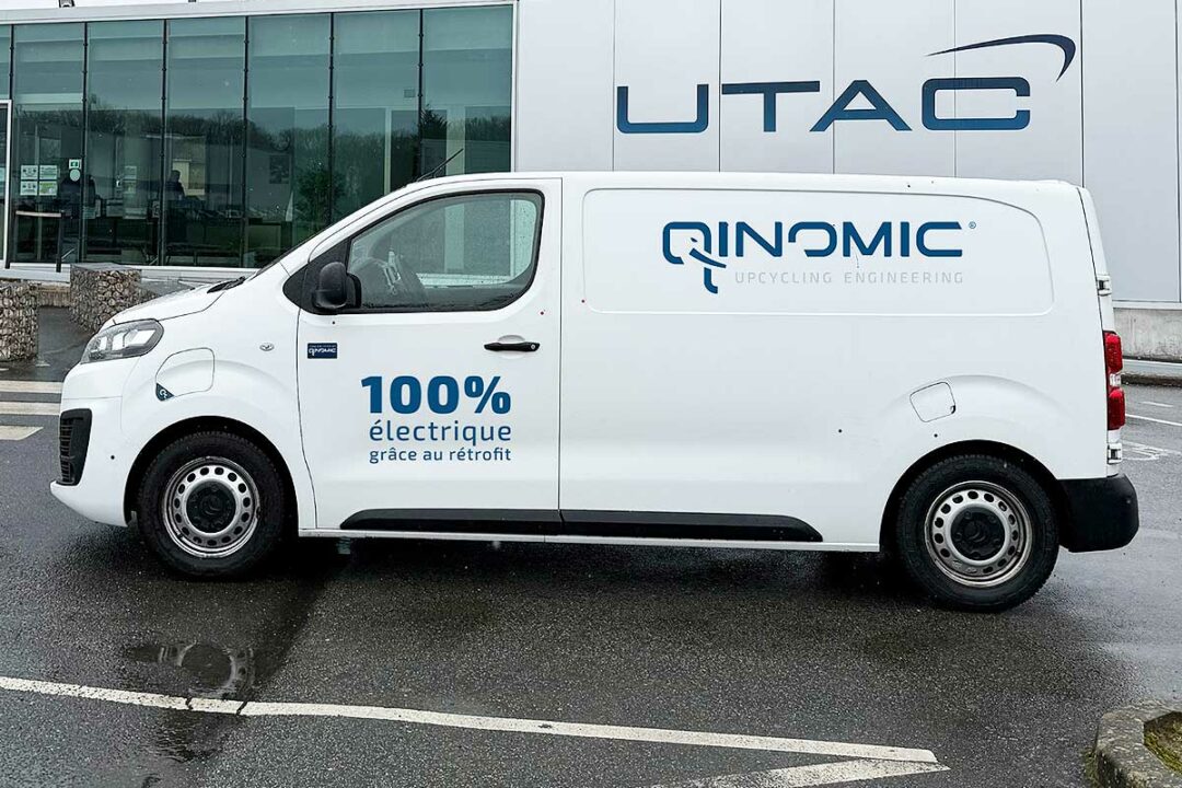 Qinomic installe les kits de rétrofit Stellantis.