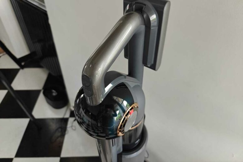 Un aspirateur très futuriste.