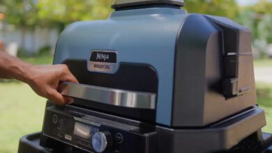 Le barbecue électrique Ninja Woodfire.