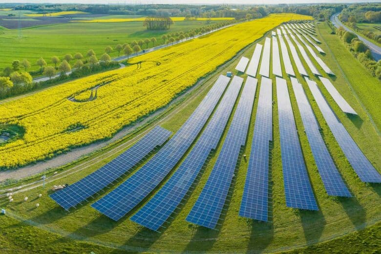 Un parc solaire pour produire de l'électricité verte.
