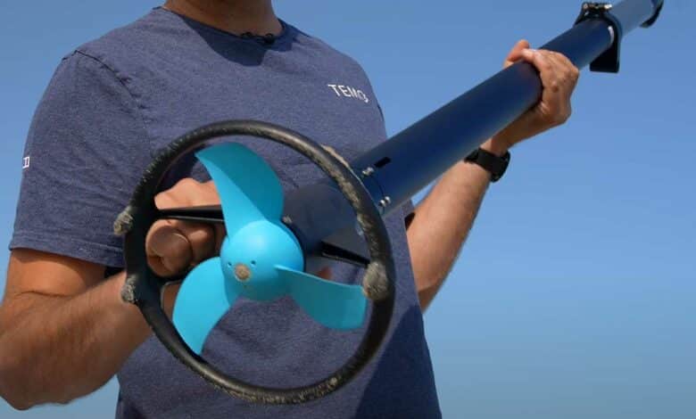 Un moteur électrique pour petite embarcation.