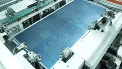Fabrication de panneau solaire.