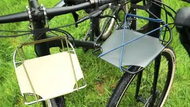 Le porte-bagage CargoMate sur deux vélos.