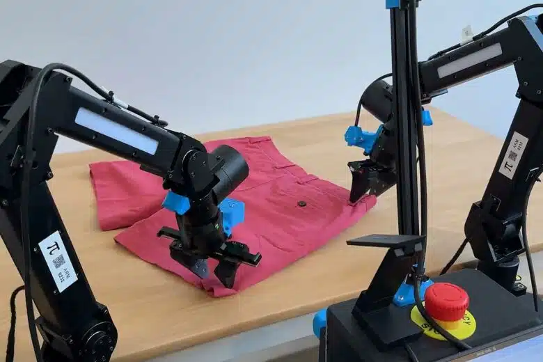 Un robot capable de plier le linge.