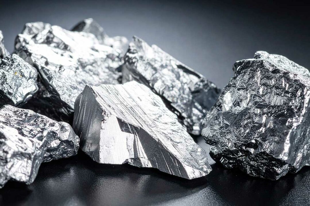 Du minerai d'uranium.