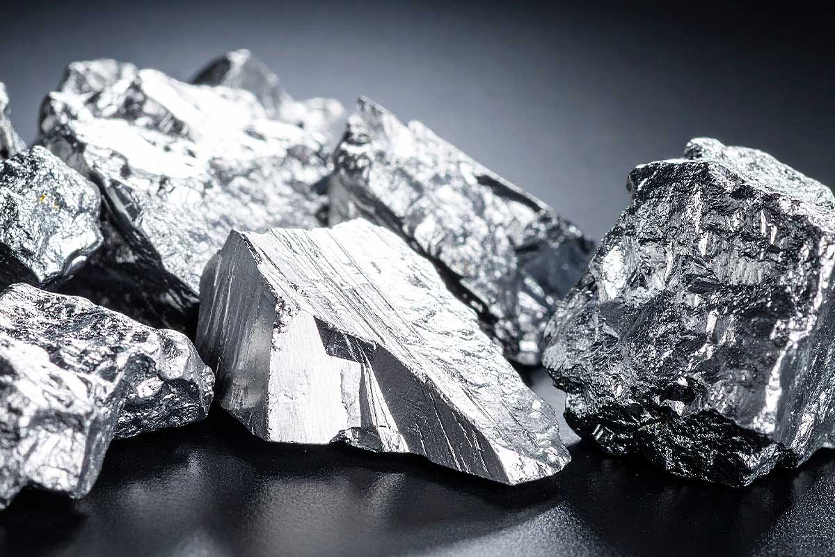 Du minerai d'uranium.