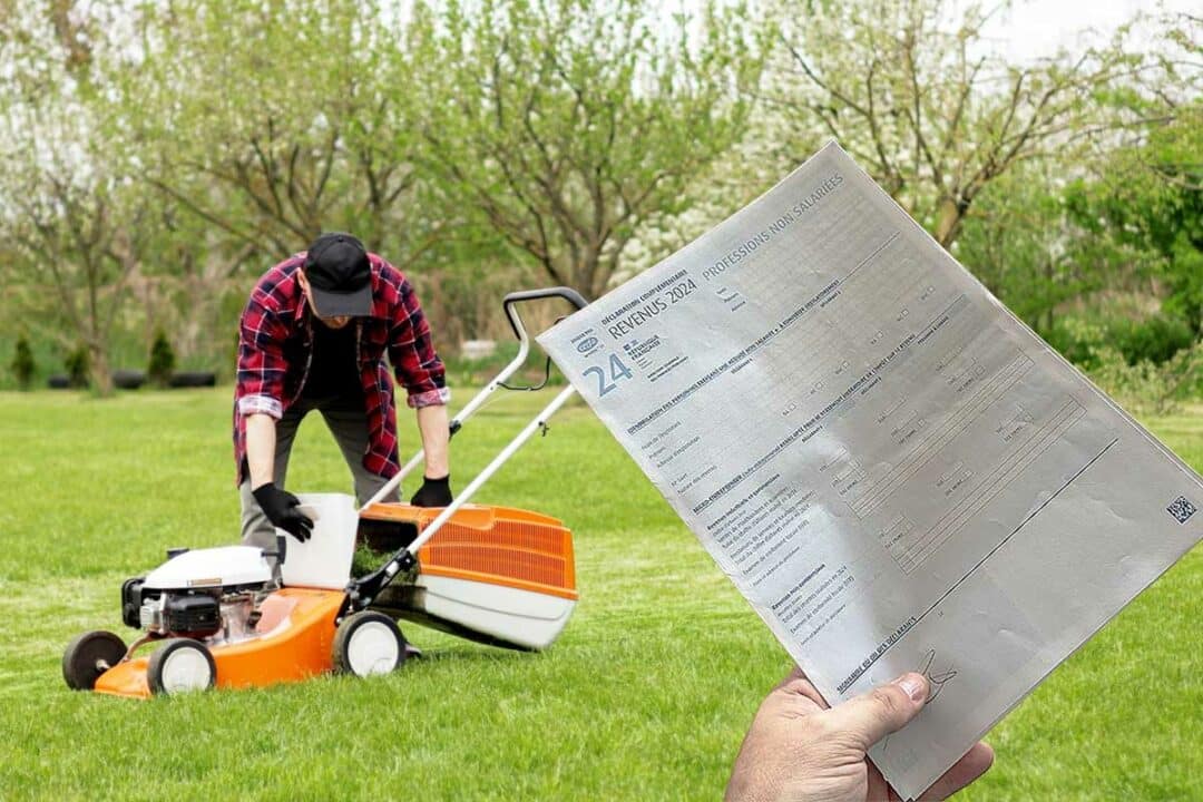 Un jardinier et une feuille d'impôts.