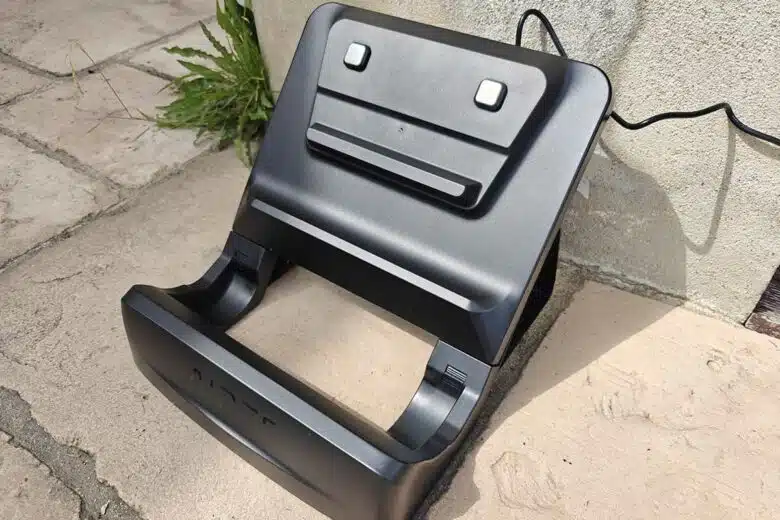 La station de recharge sans fil.