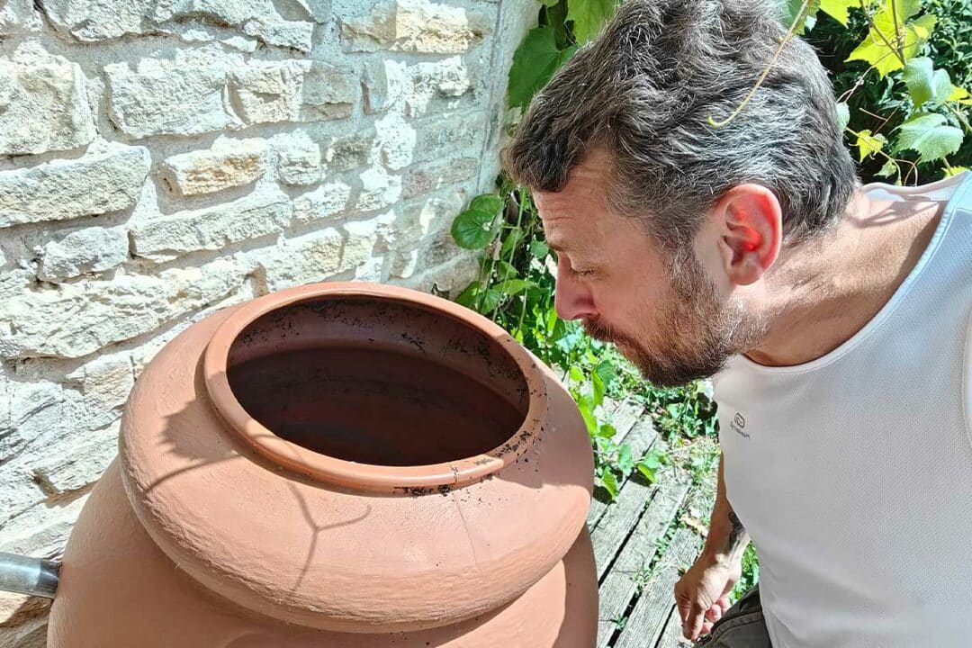 Comment éviter que l'eau de votre récupérateur de pluie ne croupisse ou soit envahie d'algues ou de moustiques ?