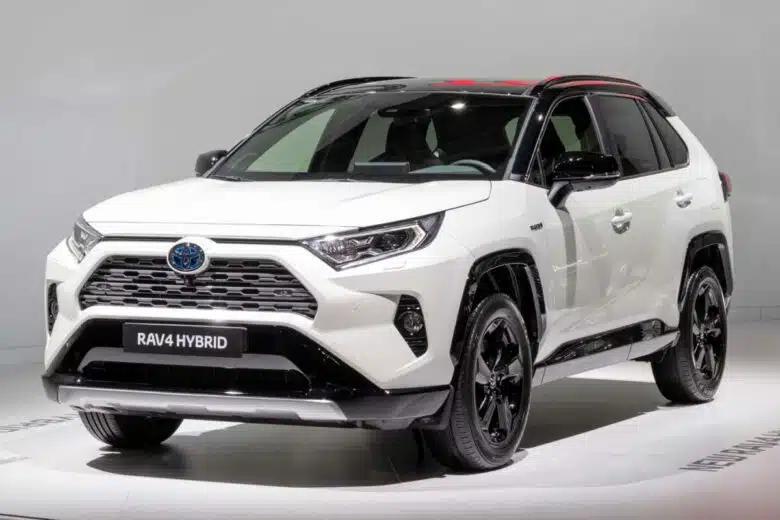 Le Toyota RAV 4.