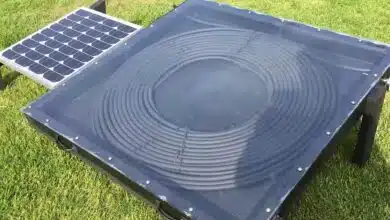 Il partage un tutoriel vidéo pour fabriquer un chauffe-eau-solaire. Crédit photo : Green Mountain DIY Guy (capture d'écran vidéo YouTube)
