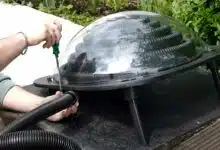 Un chauffe-eau solaire pour piscines hors-sols.