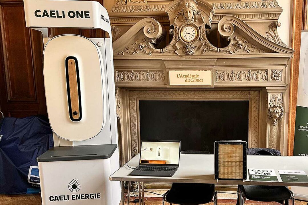 Caeli Énergie était présent lors du salon des Compagnons du Devoir pour présenter son produit.