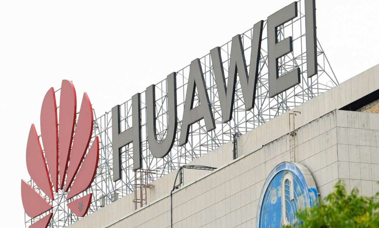 La marque Huawei vient de déposer un brevet pour une batterie à semi conducteur qui permettrait d'atteindre une autonomie de 3 000 km avec un véhicule électrique.