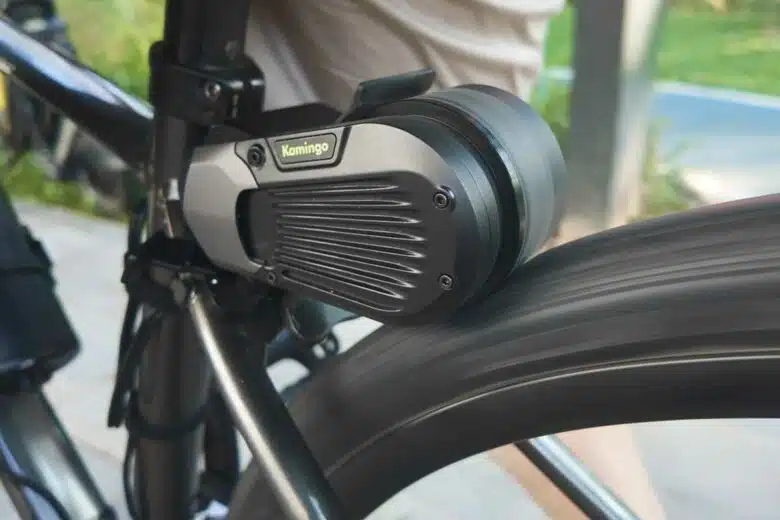 Le kit de conversion pour vélo Kamingo est actuellement en campagne de financement sur Kickstarter et fait un carton.
