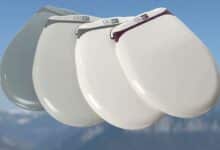 Enfin une lunette de toilettes sans charnières pour faciliter le nettoyage et garantir une hygiène parfaite.