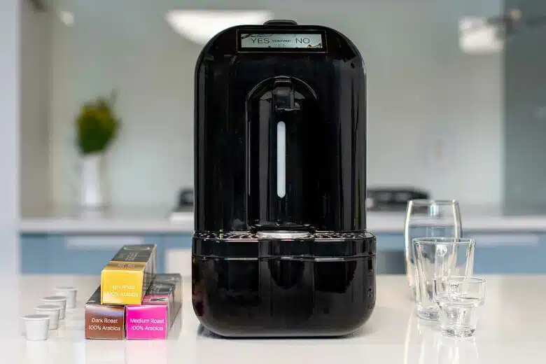 La machine à café Karapod produit seule son eau.