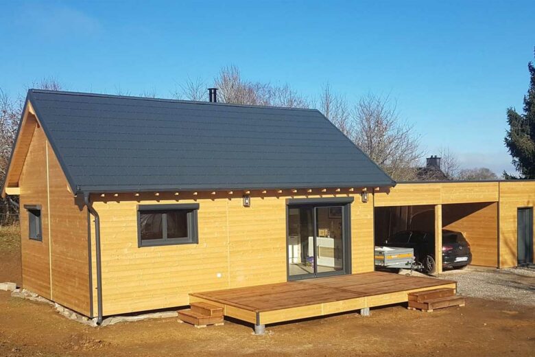 ID Maison Bois propose des modèles d'habitations en bois qui peuvent être assemblés en 72h.