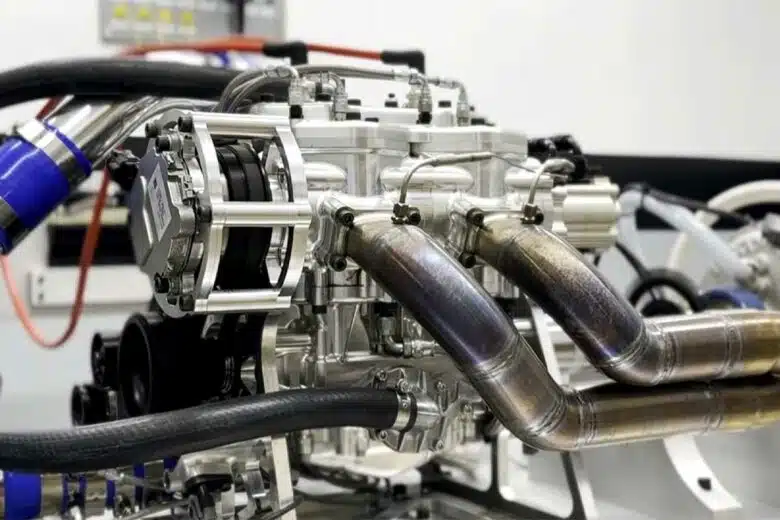 Le moteur n'est pour le moment prévu que pour des groupes électrogènes et ne sera pas intégré à des véhicules pour le moment.