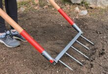 La grelinette, un outil de jardin inventé il y a plus de 50 ans.
