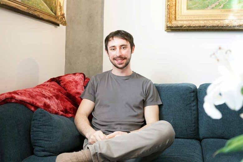 Cet étudiant du MIT a développé une méthode de restauration des œuvres d'art assistée par l'intelligence artificielle.