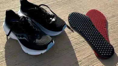 Une semelle qui rafraichit ou réchauffe vos pieds selon la saison et vos besoins.