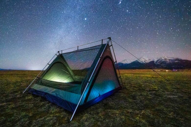 Une tente Sky View Tents pour l'observation des étoiles.