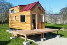 Une superbe tiny house avec terrasse.