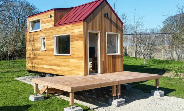Une superbe tiny house avec terrasse.
