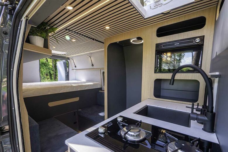 Un aménagement intérieur bien pensé avec des finitions parfaites.
