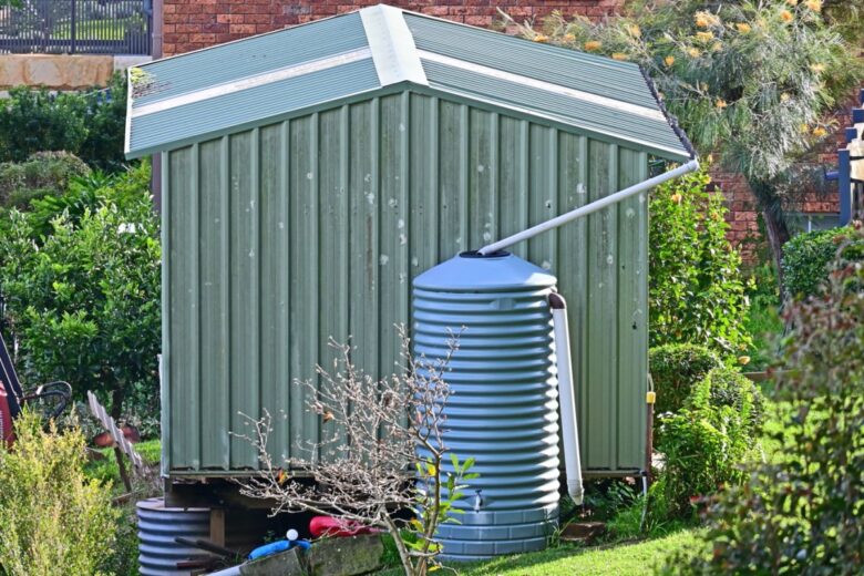 Si votre récupérateur d'eau de pluie est raccordé à votre réseau d'assainissement et qu'il fait plus de 500 litres, il faut le déclarer.